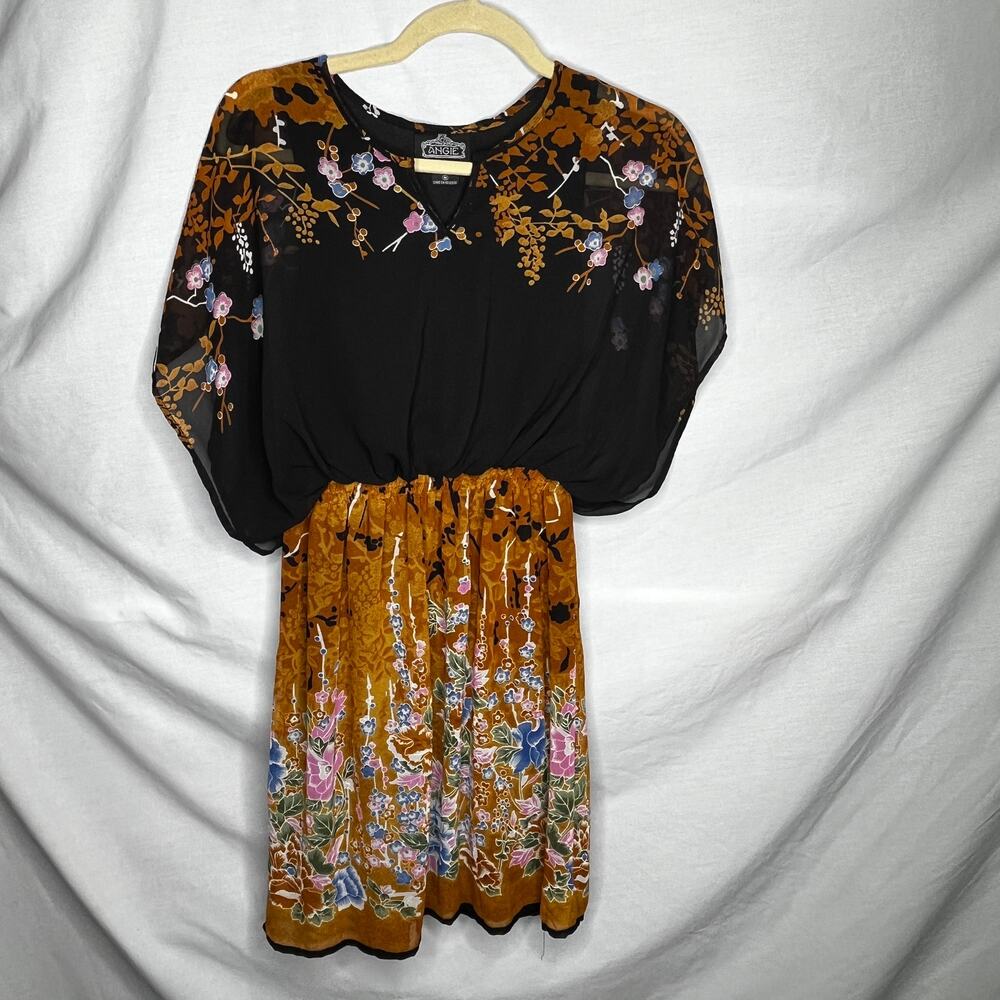 Angie Dolman Sleeve Floral Dress M